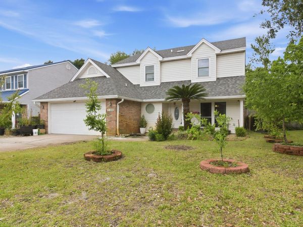 492 Spring Brook Lane, Mary Esther, FL 32569
