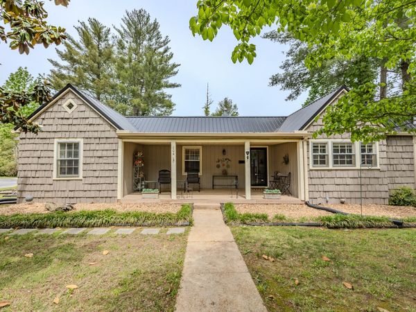 104 Ben Lomond Dr , McMinnville, TN 37110