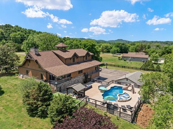 2030 Williams Rd, Nolensville, TN 37135