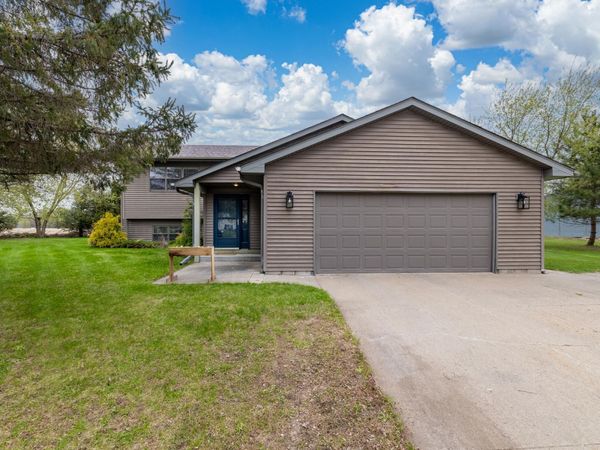 601 Millerman Place , Amery, WI 54001