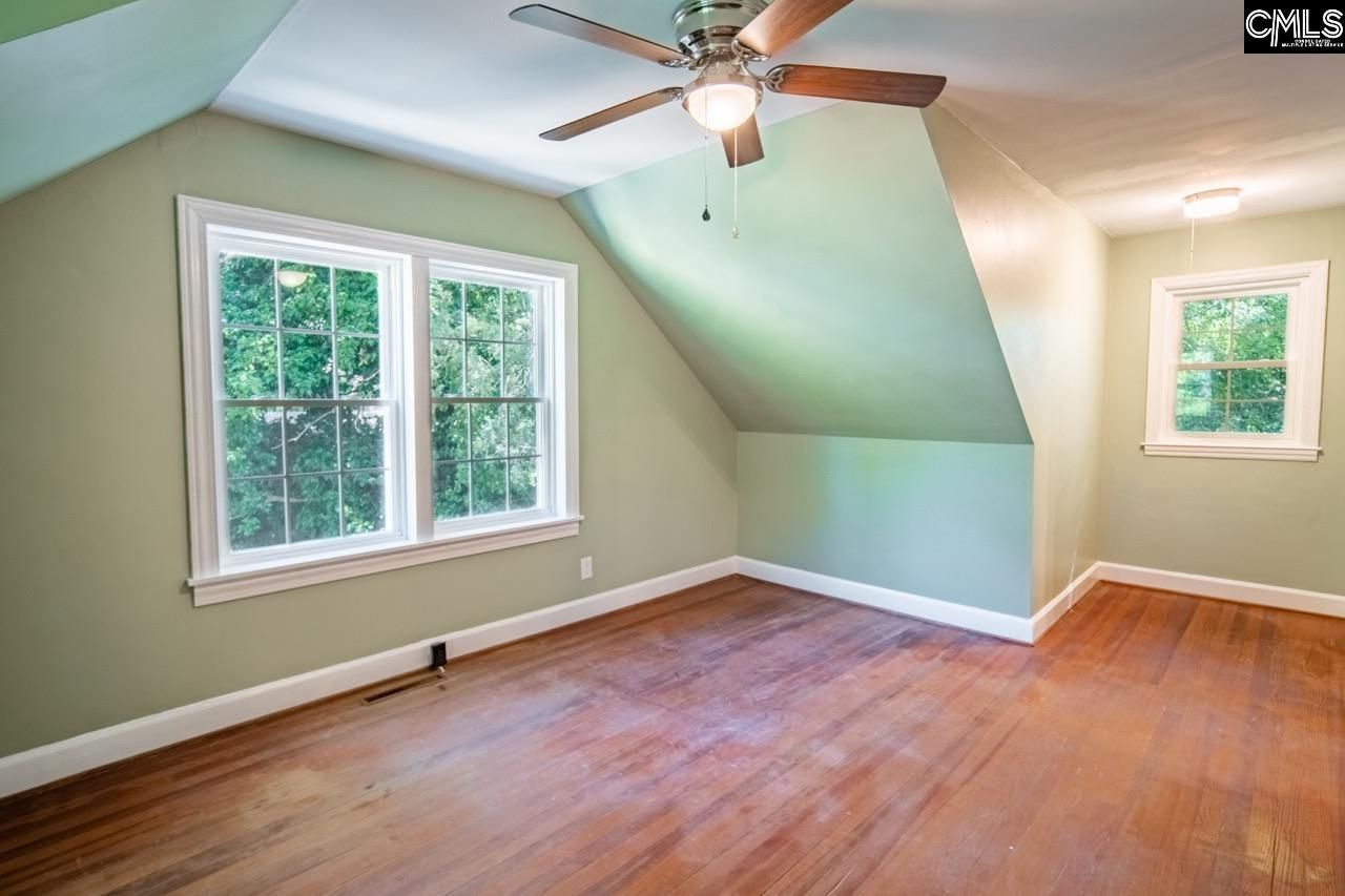 1009 Kirkwood Circle  Photo 32