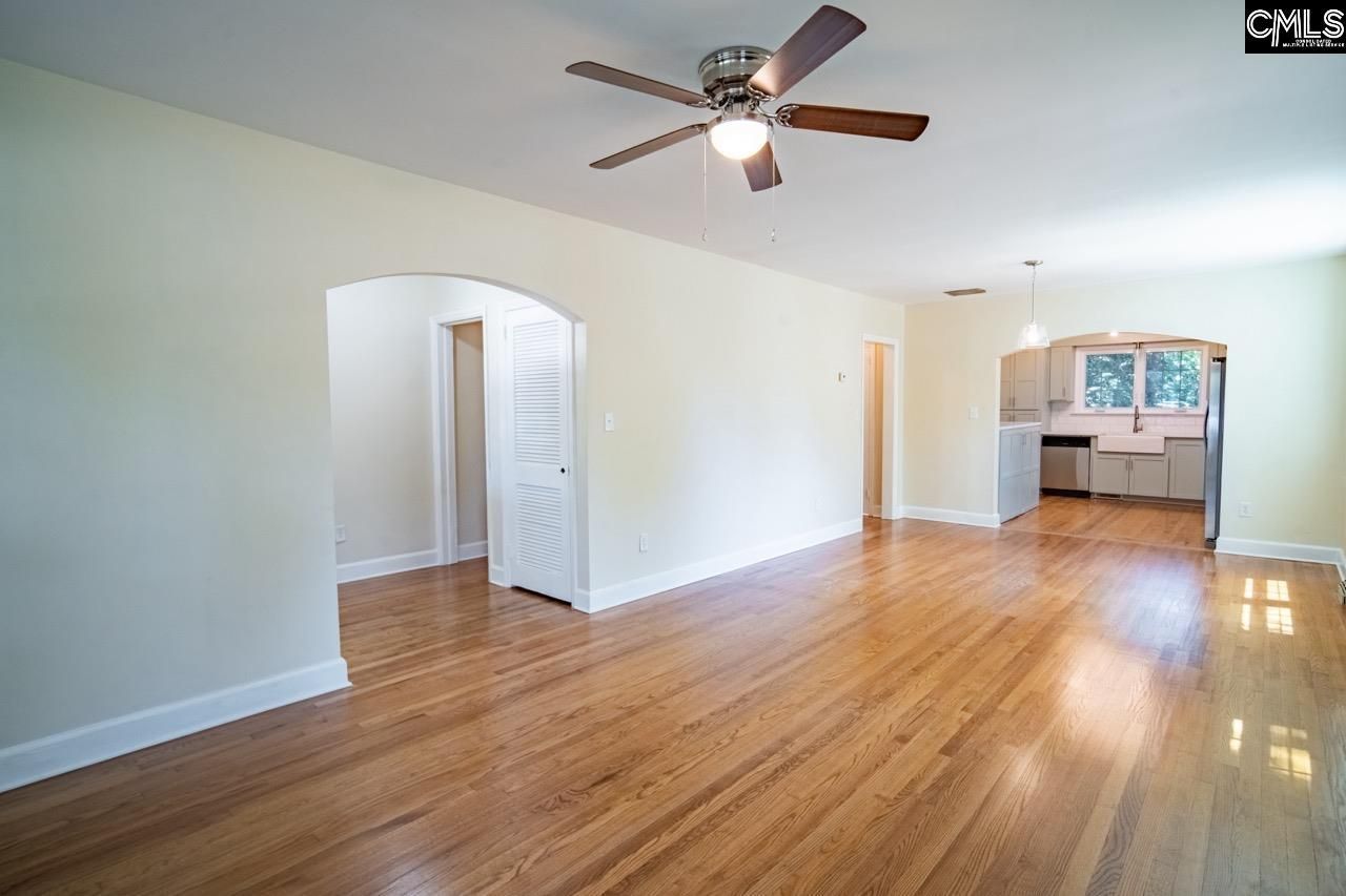 1009 Kirkwood Circle  Photo 7