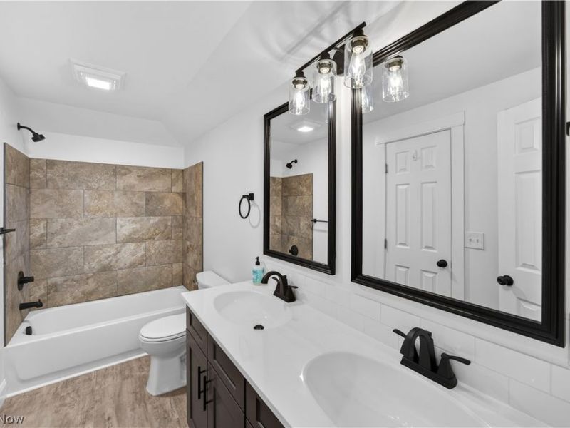 1617 Larchmont Avenue, Lakewood, OH 44107 Photo 40