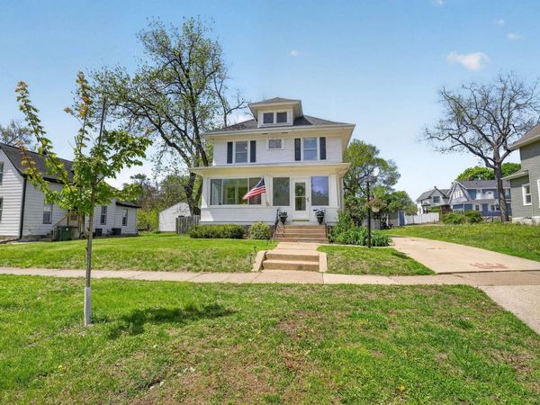 1815 Clay Street, Cedar Falls, IA 50613