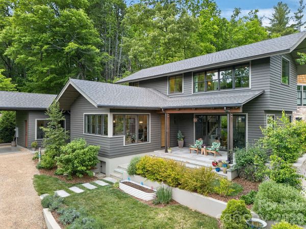 18 Wordsworth Road , Black Mountain, NC 28711