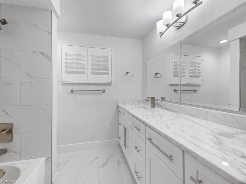 1131 Crayton Rd , Naples, FL 34102 Photo