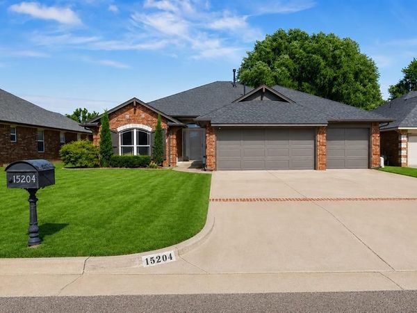 15204 Blue Jay Drive, Edmond, OK 73013