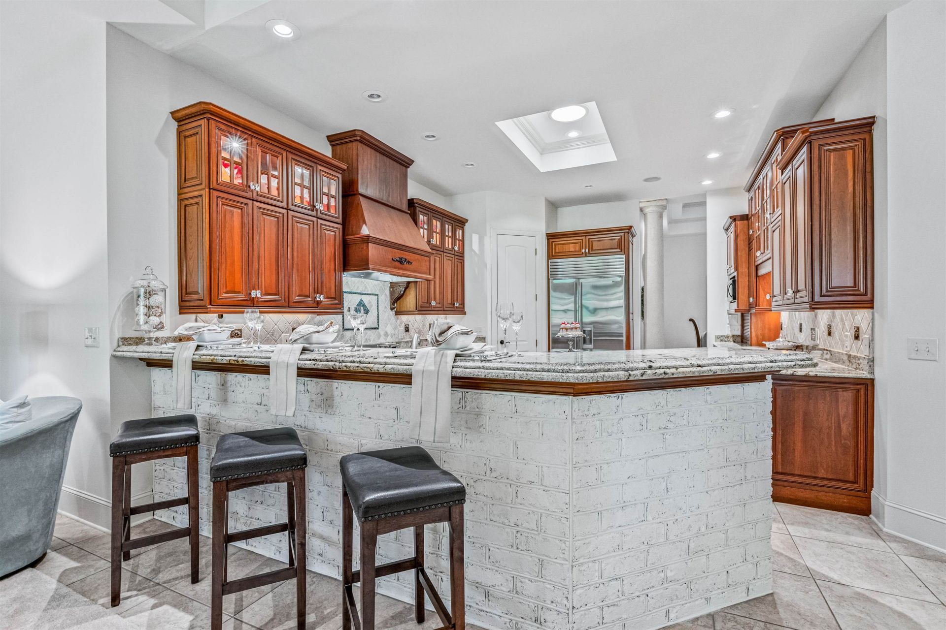 4488 Richmond Hill Dr. Photo 13