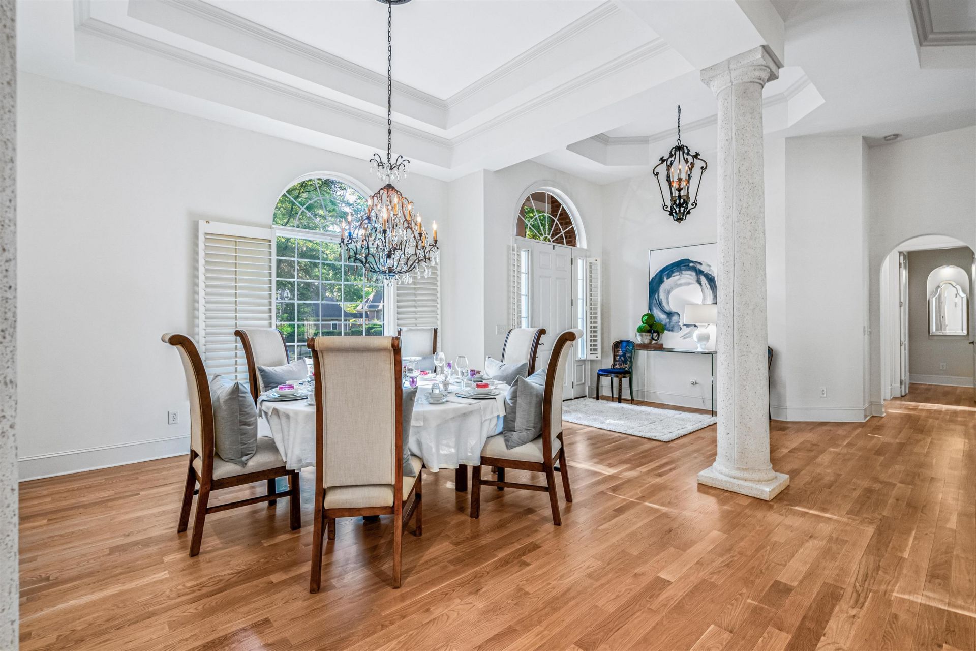 4488 Richmond Hill Dr. Photo 8