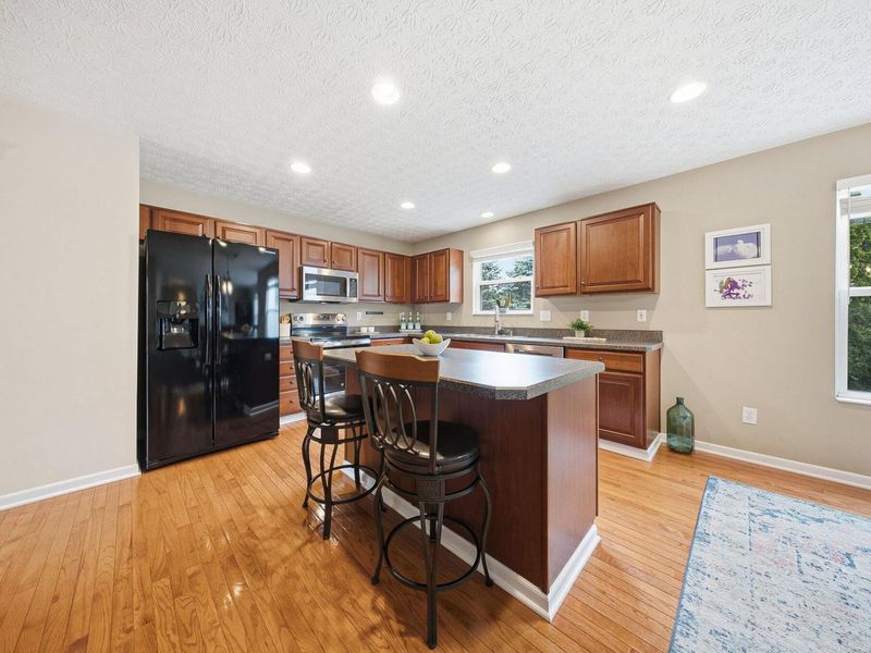 4503 Crooked Cedar Drive , New Albany, OH 43054 Photo 2
