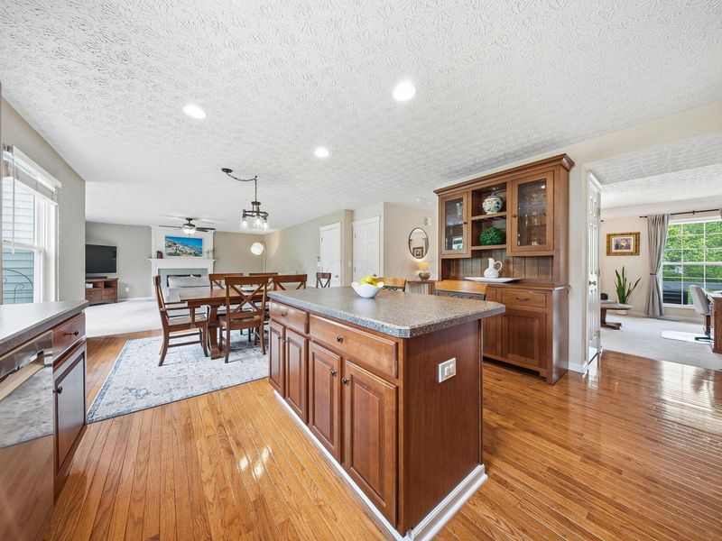 4503 Crooked Cedar Drive , New Albany, OH 43054 Photo 6