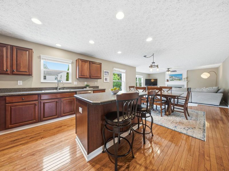 4503 Crooked Cedar Drive , New Albany, OH 43054 Photo 7