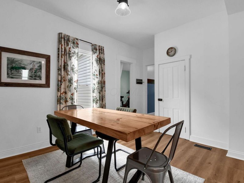 444 W Broadway , Granville, OH 43023 Photo 5