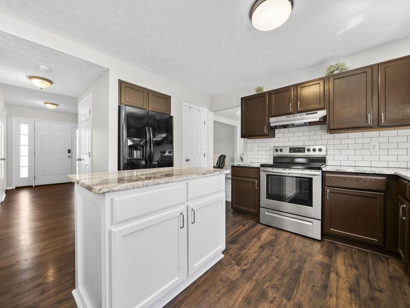 1343 Wild Horse Drive , Grove City, OH 43123 Photo 6
