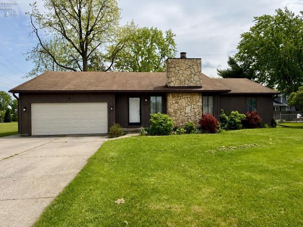 504 Meadow Lane, Sandusky, OH 44870