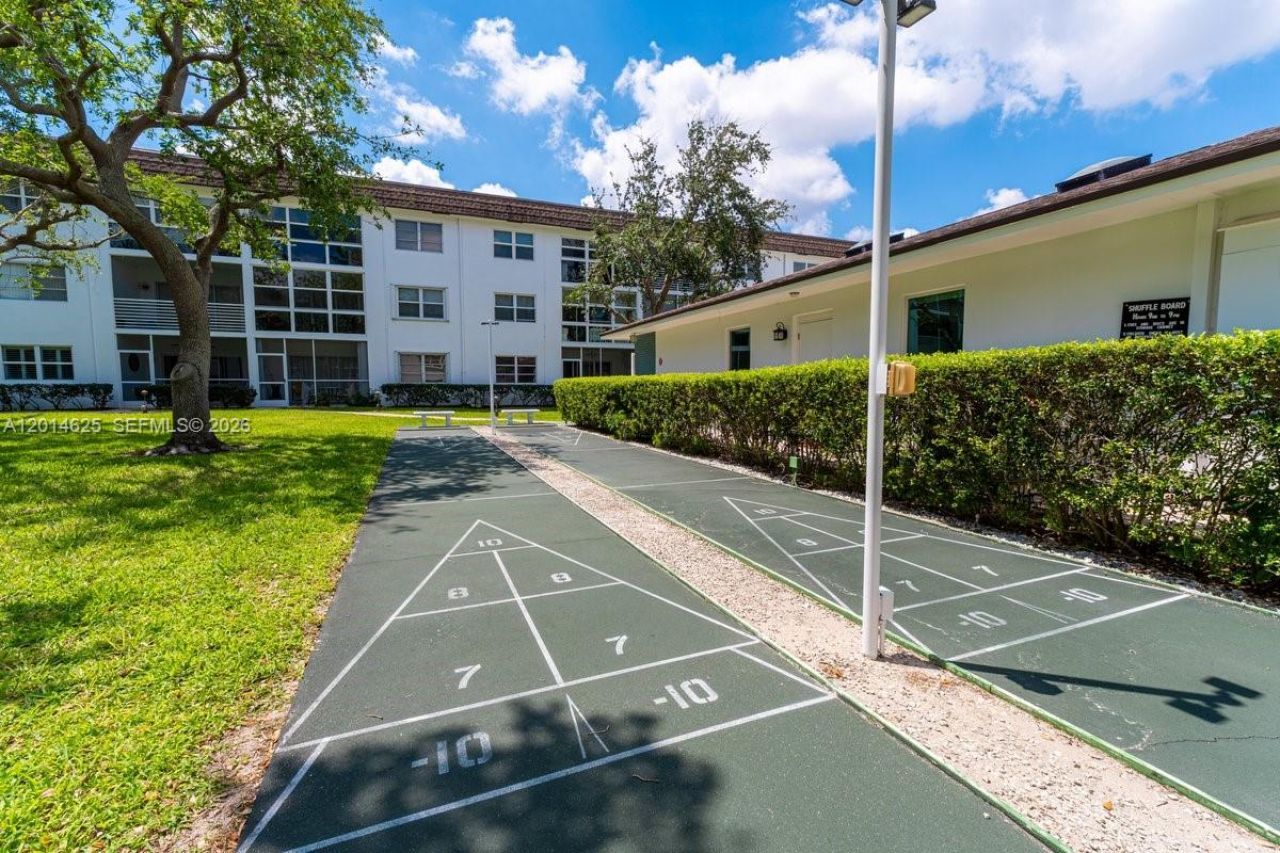 1501 S Ocean Blvd , Unit 307, Lauderdale by the Sea, FL 33062 Photo