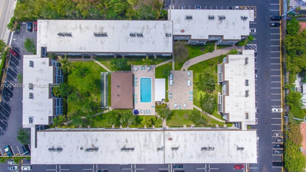 1501 S Ocean Blvd , Unit 307, Lauderdale by the Sea, FL 33062 Photo