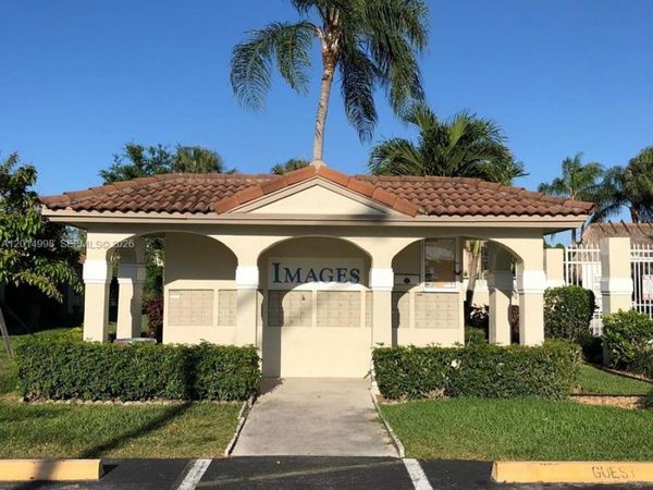Unit 2L, Pembroke Pines, FL 33026