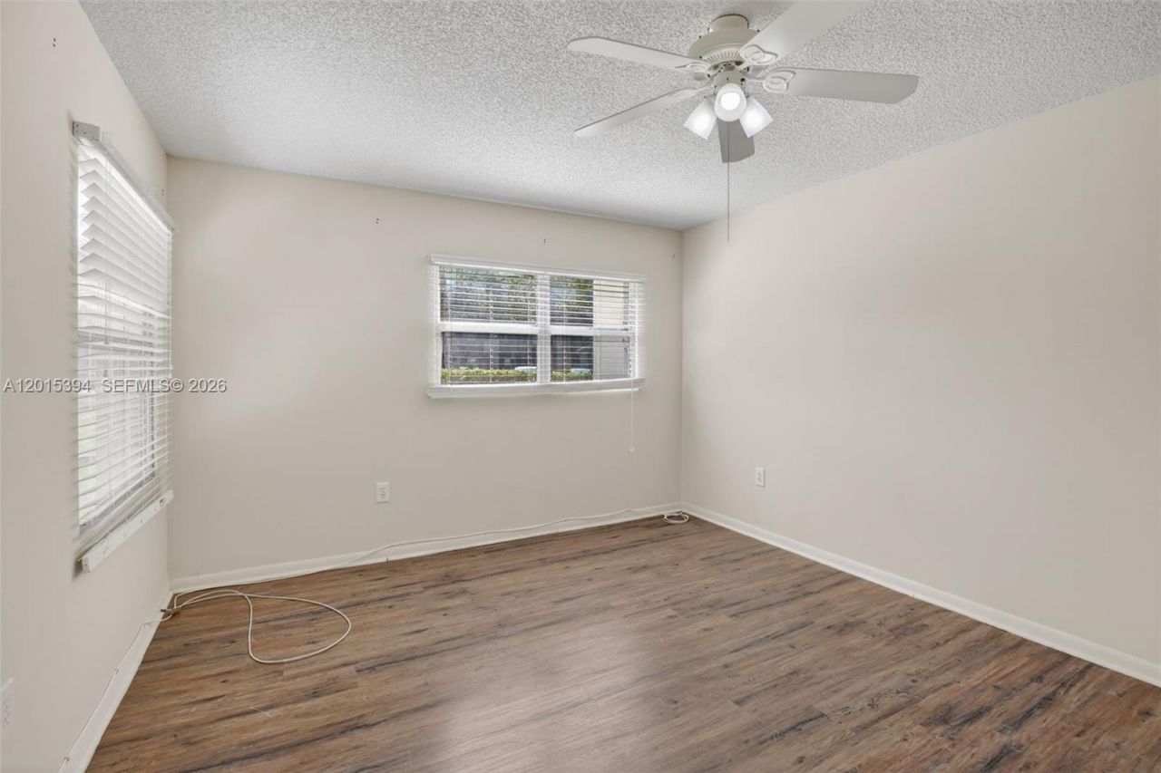 700 SW 137th Ave , Unit 110H, Pembroke Pines, FL 33027 Photo