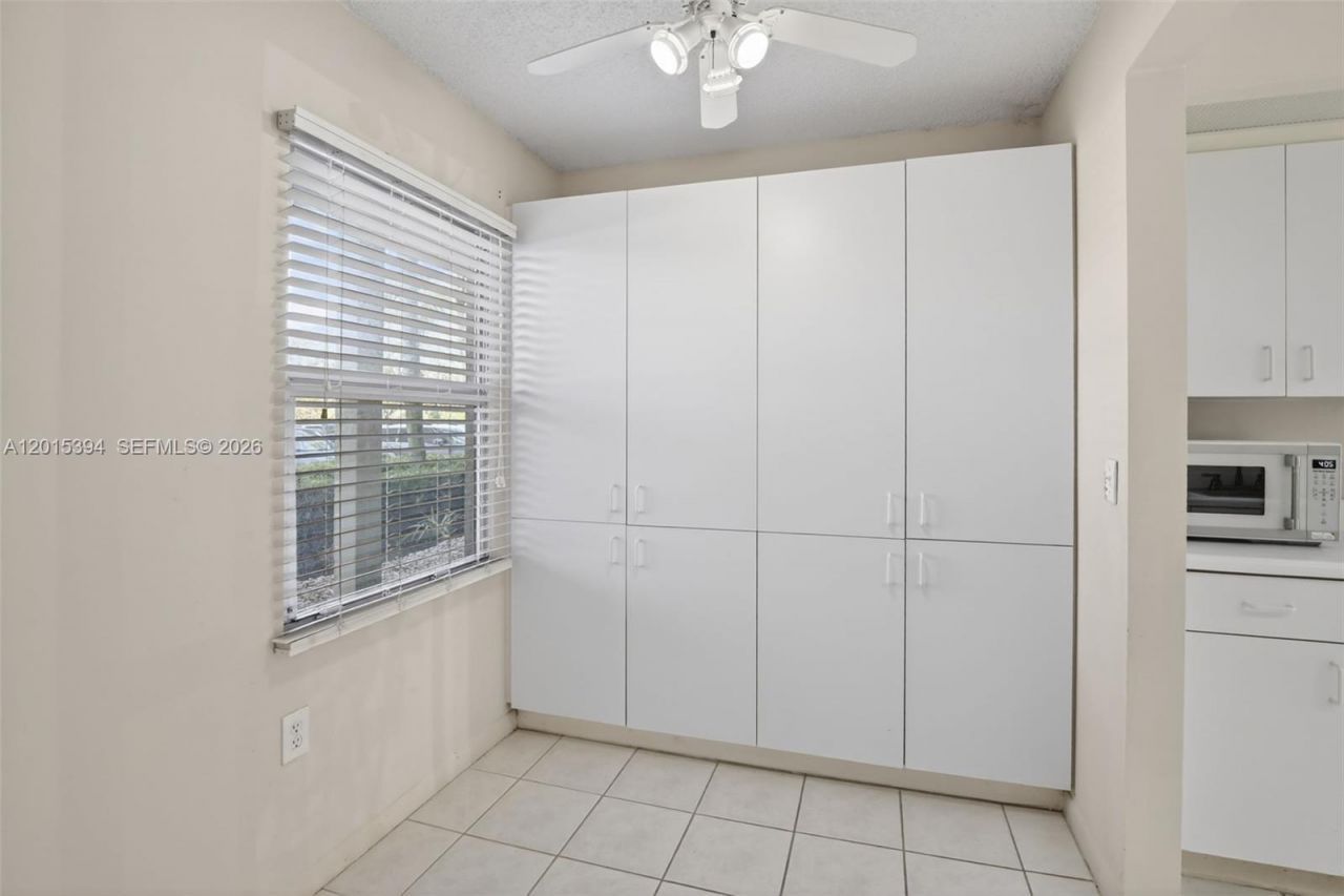 700 SW 137th Ave , Unit 110H, Pembroke Pines, FL 33027 Photo