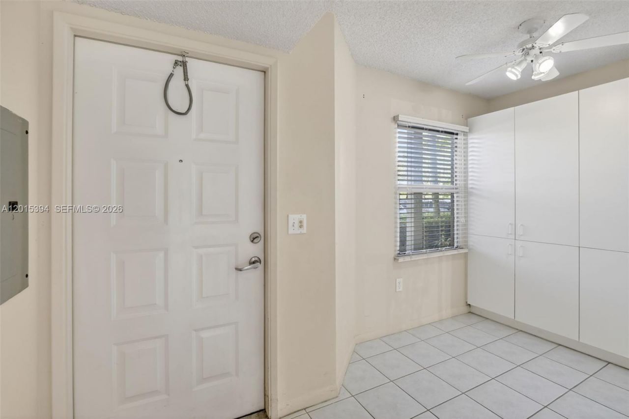 700 SW 137th Ave , Unit 110H, Pembroke Pines, FL 33027 Photo