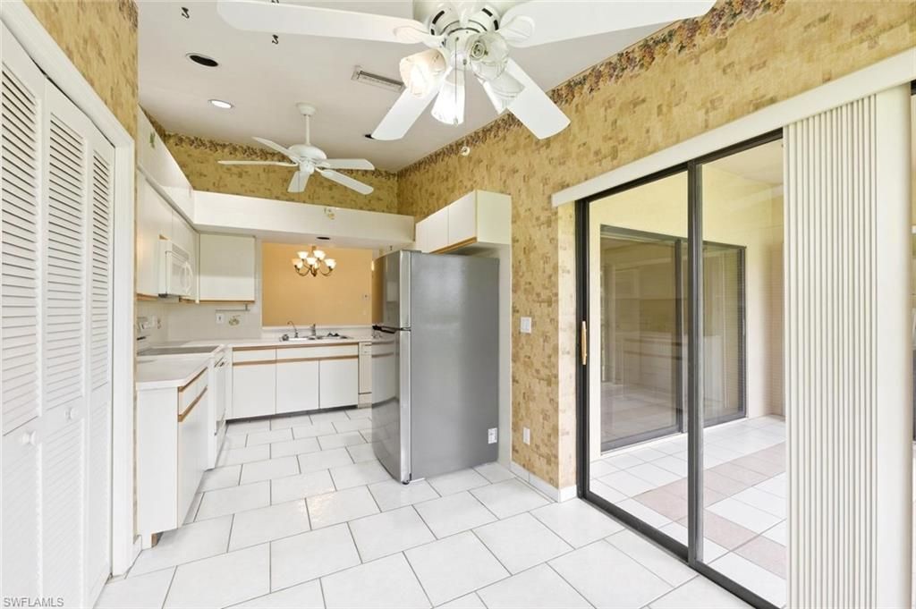 7380 Saint Ives Way, Unit 1305, Naples, FL 34104 Photo