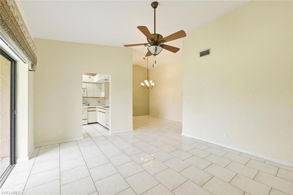 7380 Saint Ives Way, Unit 1305, Naples, FL 34104 Photo