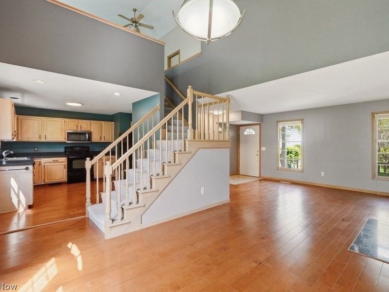 20745 Sun Meadow Trail, Strongsville, OH 44149 Photo 12