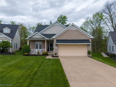 10500 W Ravine View Court, North Royalton, OH 44133