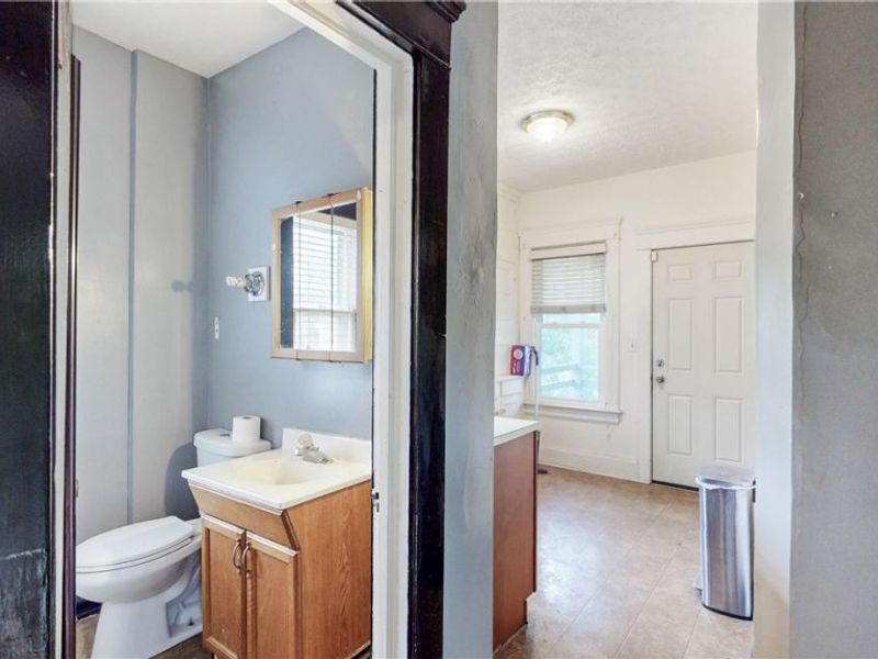 41-43 S Bates Street, Akron, OH 44303 Photo 14