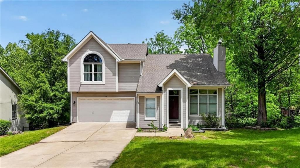 7007 N Holly Court, Kansas City, MO 64118 Main Photo