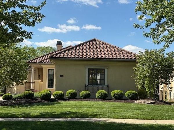 3313 W 138th Street, Leawood, KS 66224