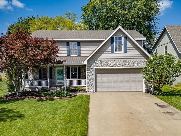 1816 Carmel Drive, Lawrence, KS 66047