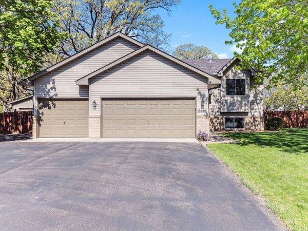 13676 Marigold Street NW, Andover, MN 55304