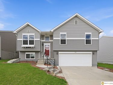 7026 N 88th Avenue , Omaha, NE 68122