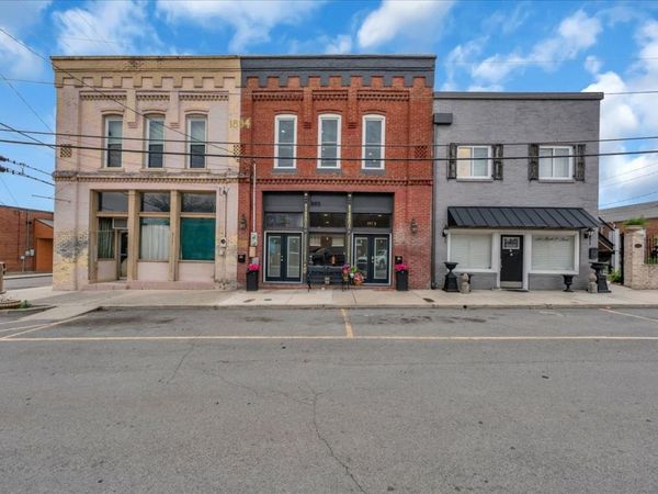 103 N 4th St , Smithville, TN 37166