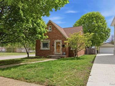 240 N Highland Street, Dearborn, MI 48128
