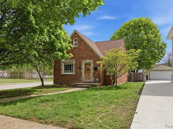 240 N Highland Street, Dearborn, MI 48128