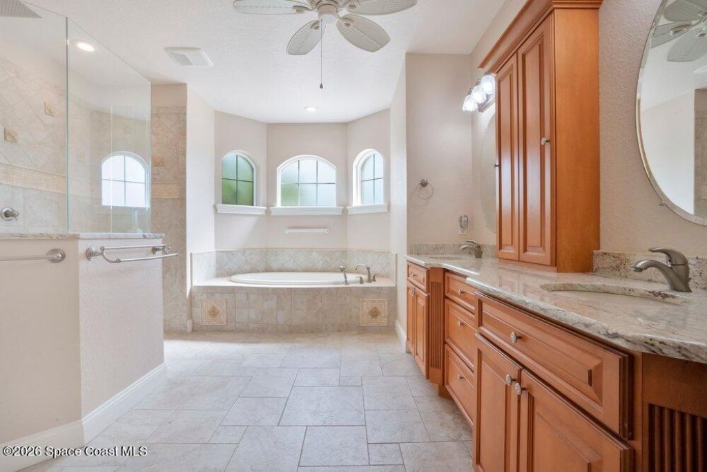 1527 Abberton Court, Melbourne, FL 32934 Photo