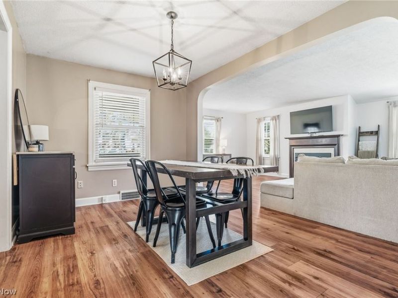 917 E Gorgas Street, Louisville, OH 44641 Photo 10