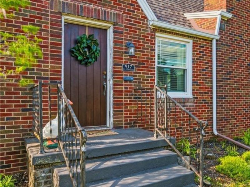917 E Gorgas Street, Louisville, OH 44641 Photo 4
