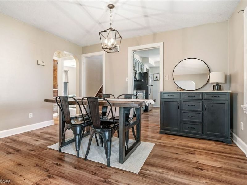 917 E Gorgas Street, Louisville, OH 44641 Photo 9