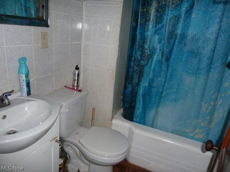 1605 Treadway Avenue, Cleveland, OH 44109 Photo 6