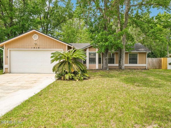 1818 FARM Way, Middleburg, FL 32068