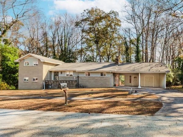 253 3rd Avenue, Winder, GA 30680