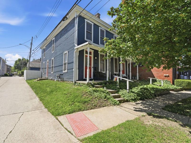 143 E 3rd Avenue, Columbus, OH 43201 Photo 1