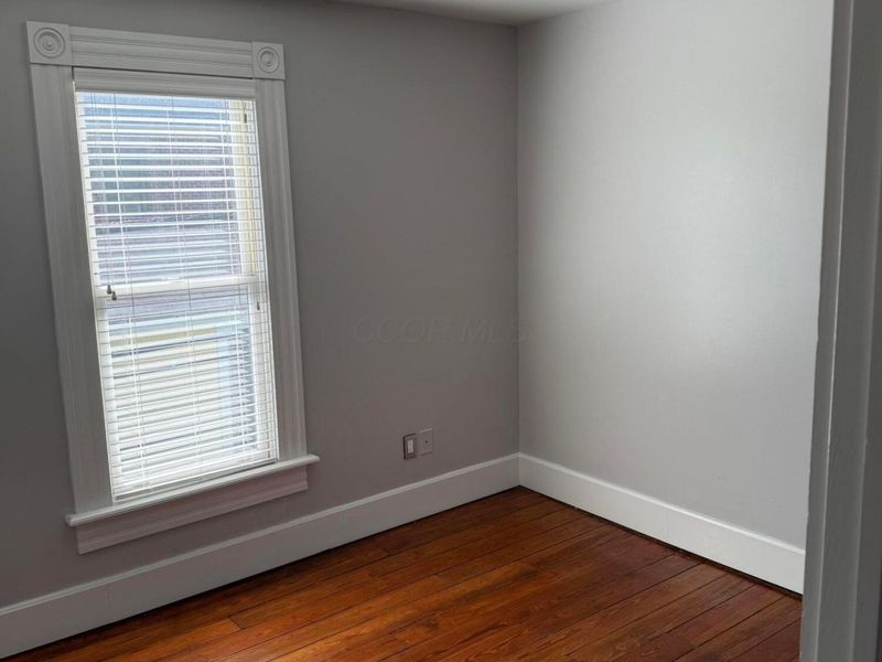 143 E 3rd Avenue, Columbus, OH 43201 Photo 14