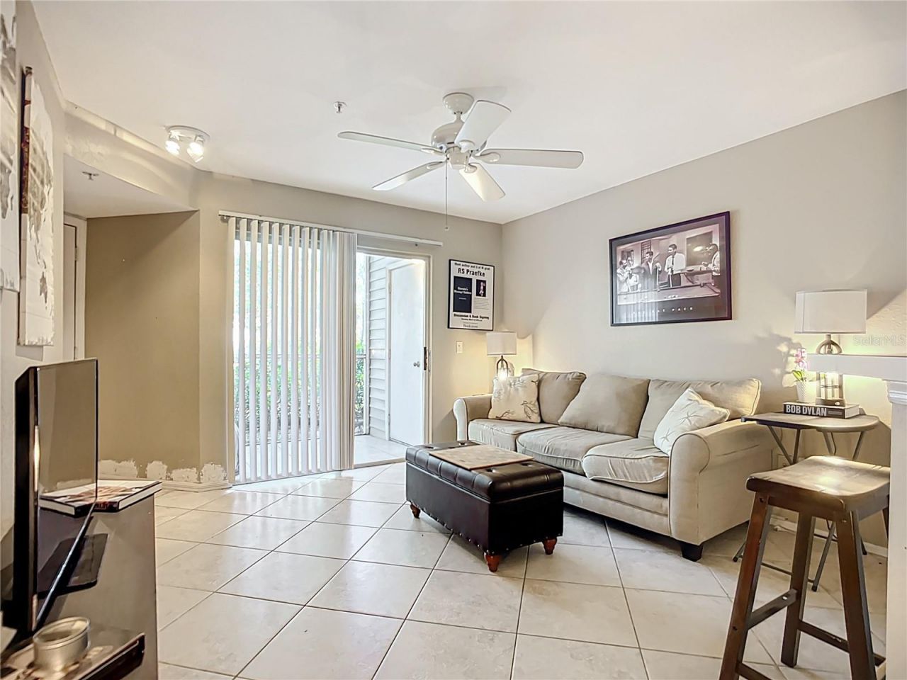 850 S Tamiami Trail , Unit 207, Sarasota, FL 34236 Photo