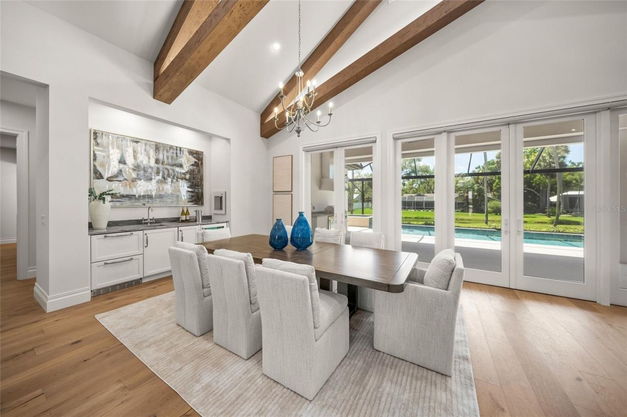 1575 Eastbrook Drive, Sarasota, FL 34231 Photo