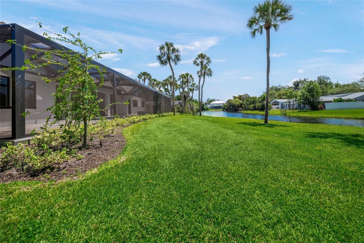 1575 Eastbrook Drive, Sarasota, FL 34231 Photo